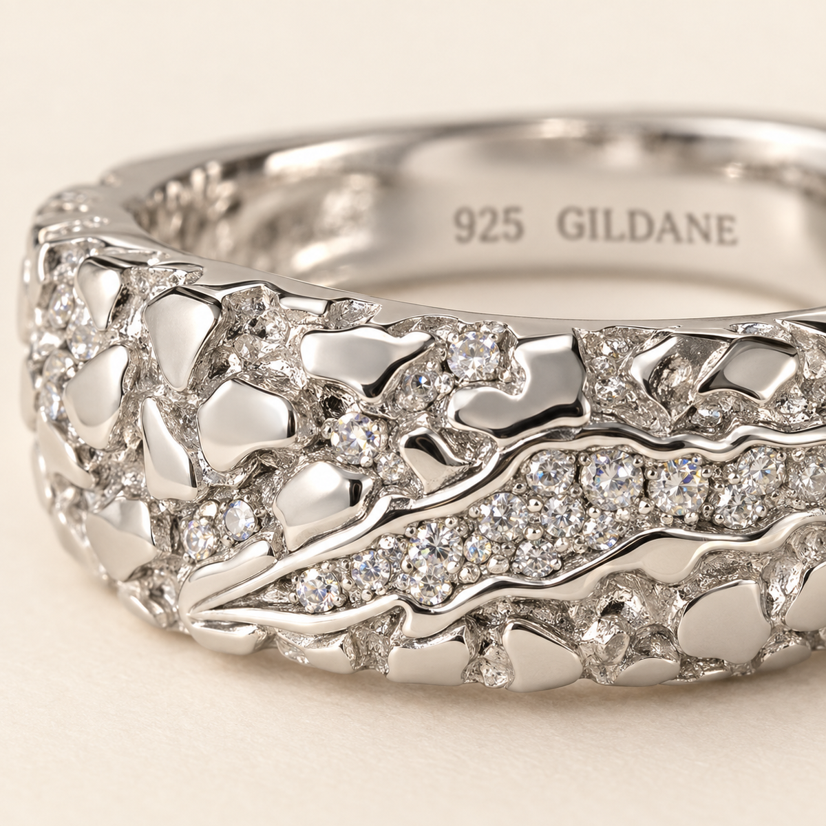 gildane-10mm-moissanite-nugget-ring-silver-03-macro