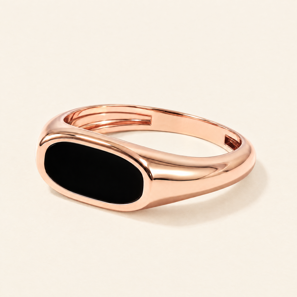 gildane-black-enamel-signet-ring-rose-gold-01-hero