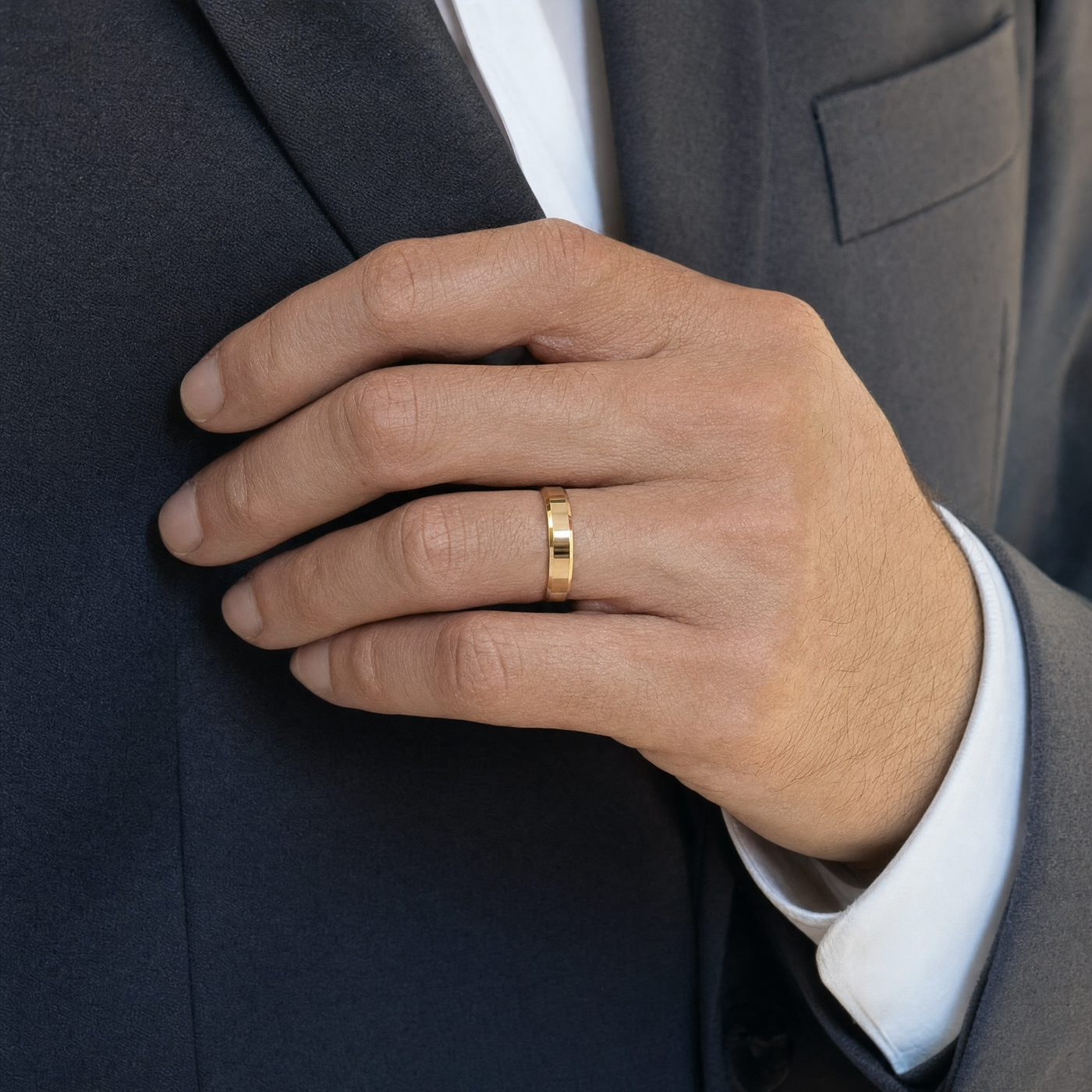 Men's Wedding Band — 4mm Beveled, Comfort Fit — material detail